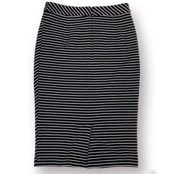 Banana Republic Striped Knit Pencil Skirt - size 0P - Picture 3 of 9